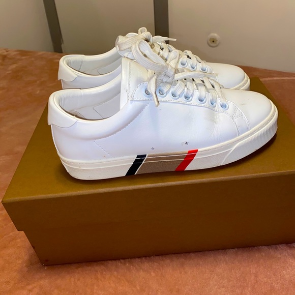 Burberry sneakers - Picture 4 of 7